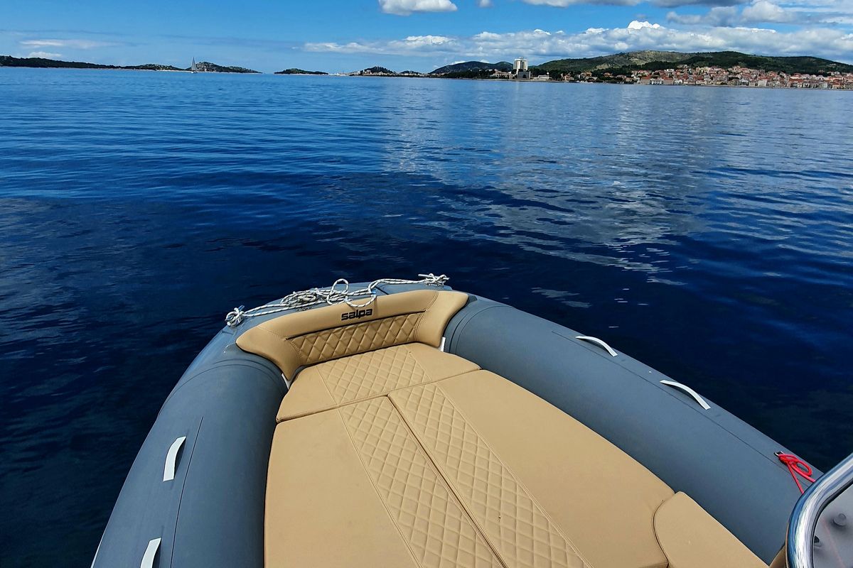 Deck of Salpa, a Salpa Soleil 20 motorboat at Grad Vodice, Croatia