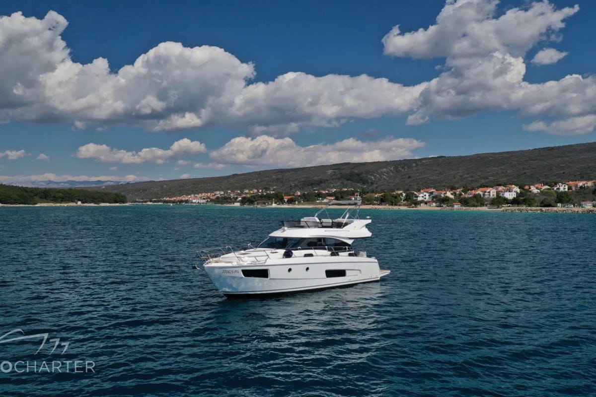 Spaceship, a Bavaria Virtess 420 Fly yacht at Punat, Croatia