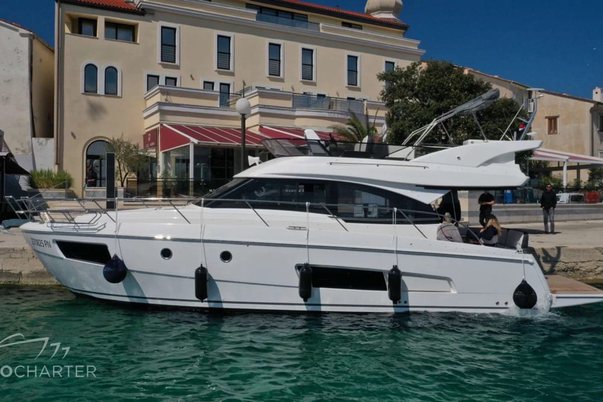 Spaceship, a Bavaria Virtess 420 Fly yacht at Punat, Croatia