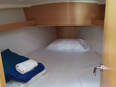 Cabin on Amathea, a Jeanneau Sun Odyssey 319 sailboat at Volos Municipality, Greece
