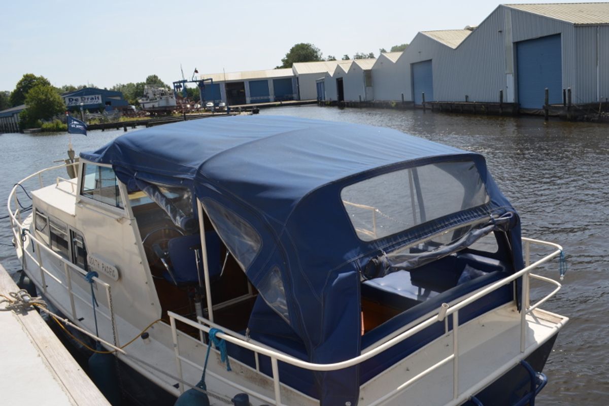 Exterior view of South Pacific, a De Drait Doerak 850 OK motorboat at Drachten, Netherlands