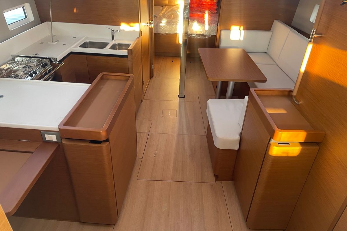 Salon of Virginia, a Jeanneau Sun Odyssey 440 sailboat at Volos Municipality, Greece