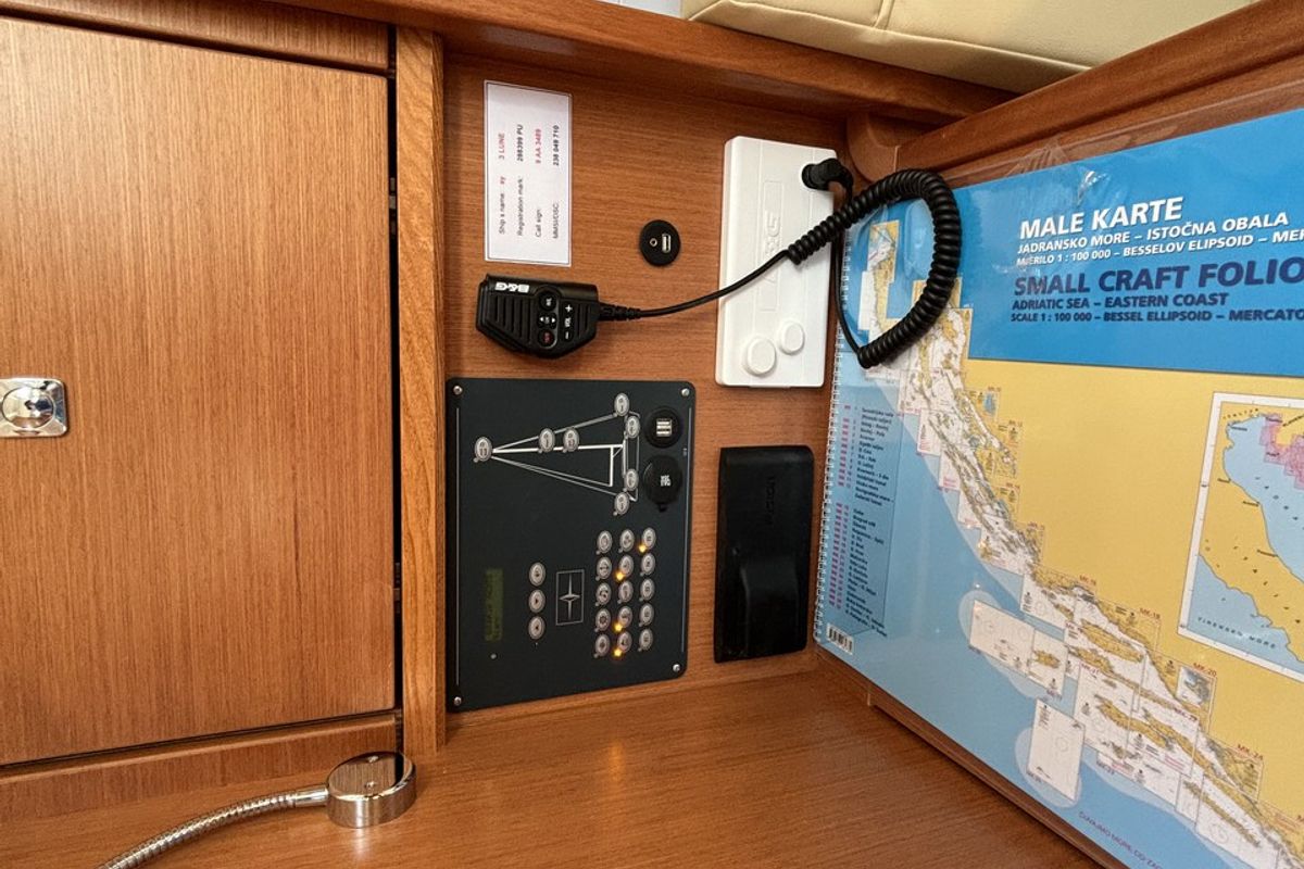 3 Lune, a Bavaria Cruiser 34 sailboat at Grad Pula, Croatia