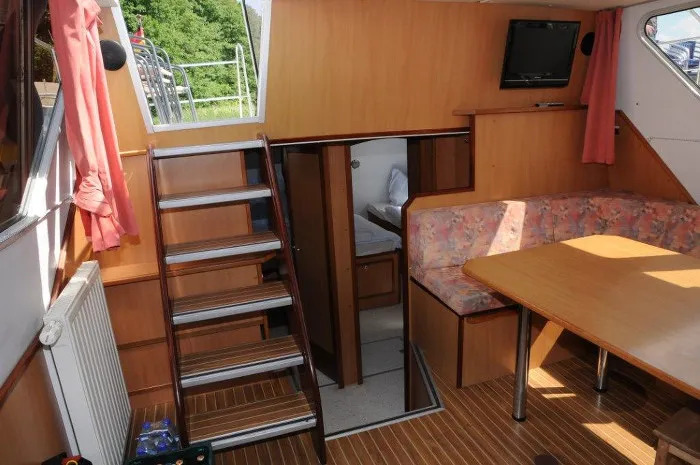 Salon of Ariadne, a Gulet Tarpon 42 TP motorboat at Lübz, Germany