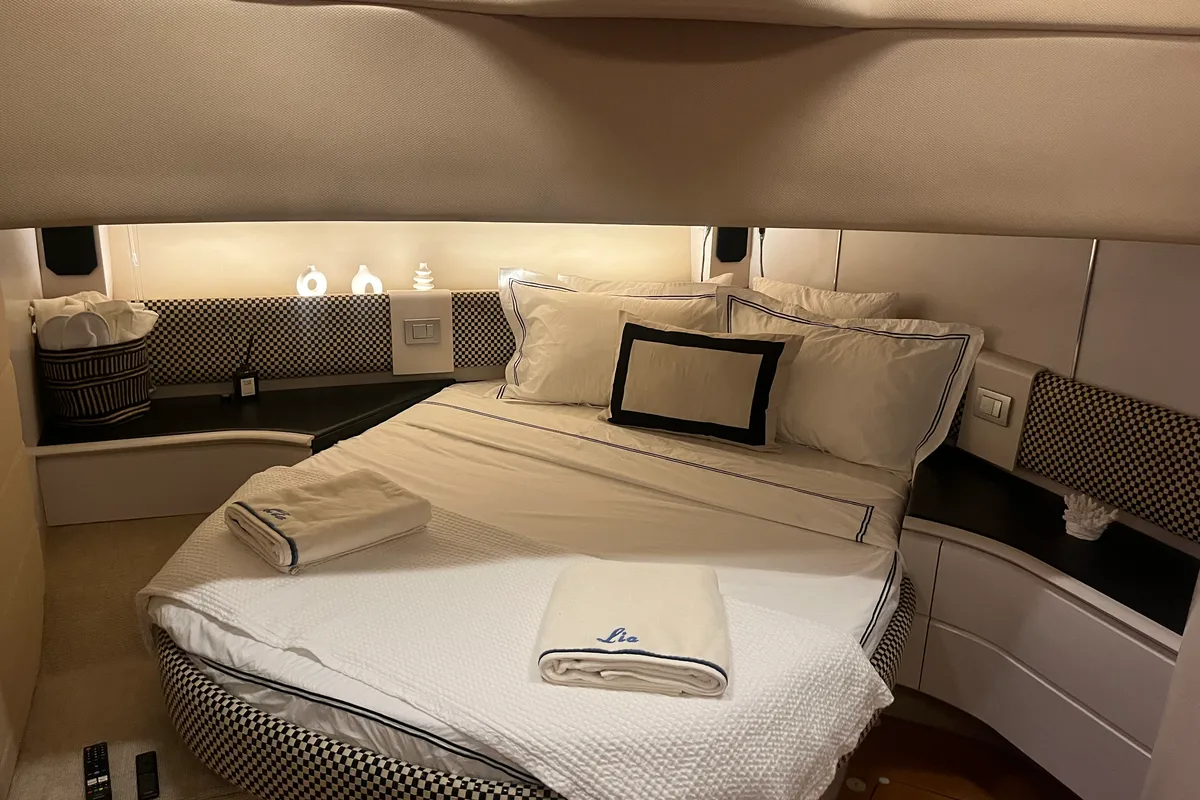 Cabin on Lia, a Azimut Atlantis 55 motorboat at Pallini Municipal Unit, Greece