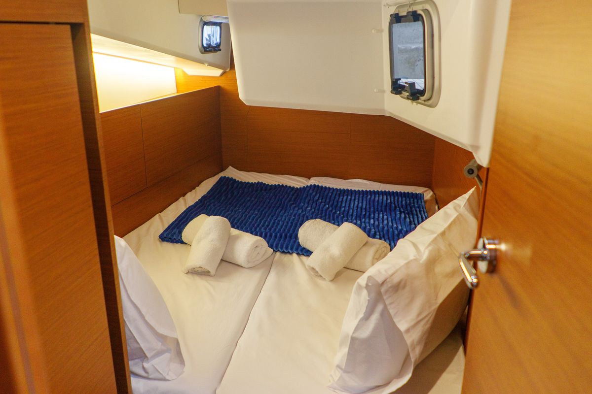 Cabin on Aquamarine, a Jeanneau Sun Odyssey 410 sailboat at Municipal Unit of Lefkada, Greece