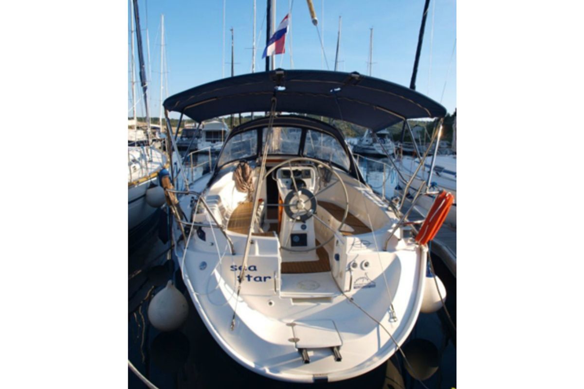 Exterior view of Sea Star, a Bavaria 32 Cruiser sailboat at Primošten, Croatia