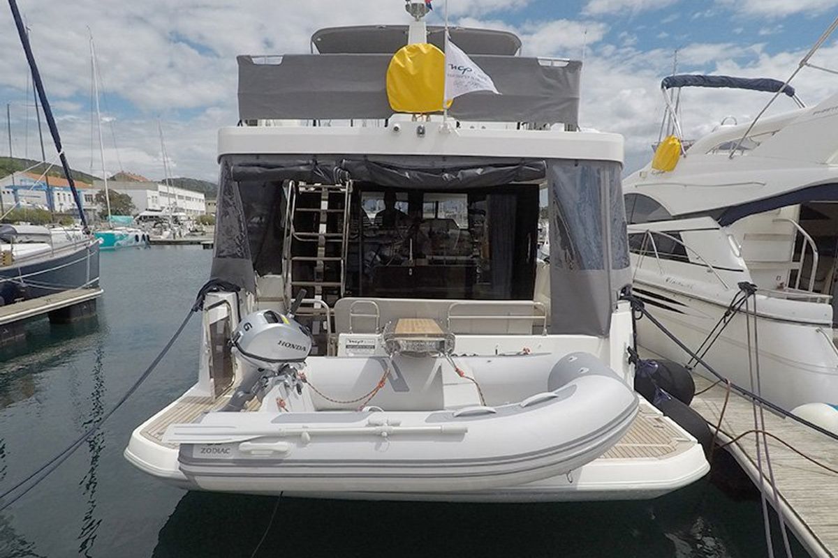 Exterior view of Ocean Dreamer, a Beneteau Swift Trawler 47 yacht at Grad Šibenik, Croatia