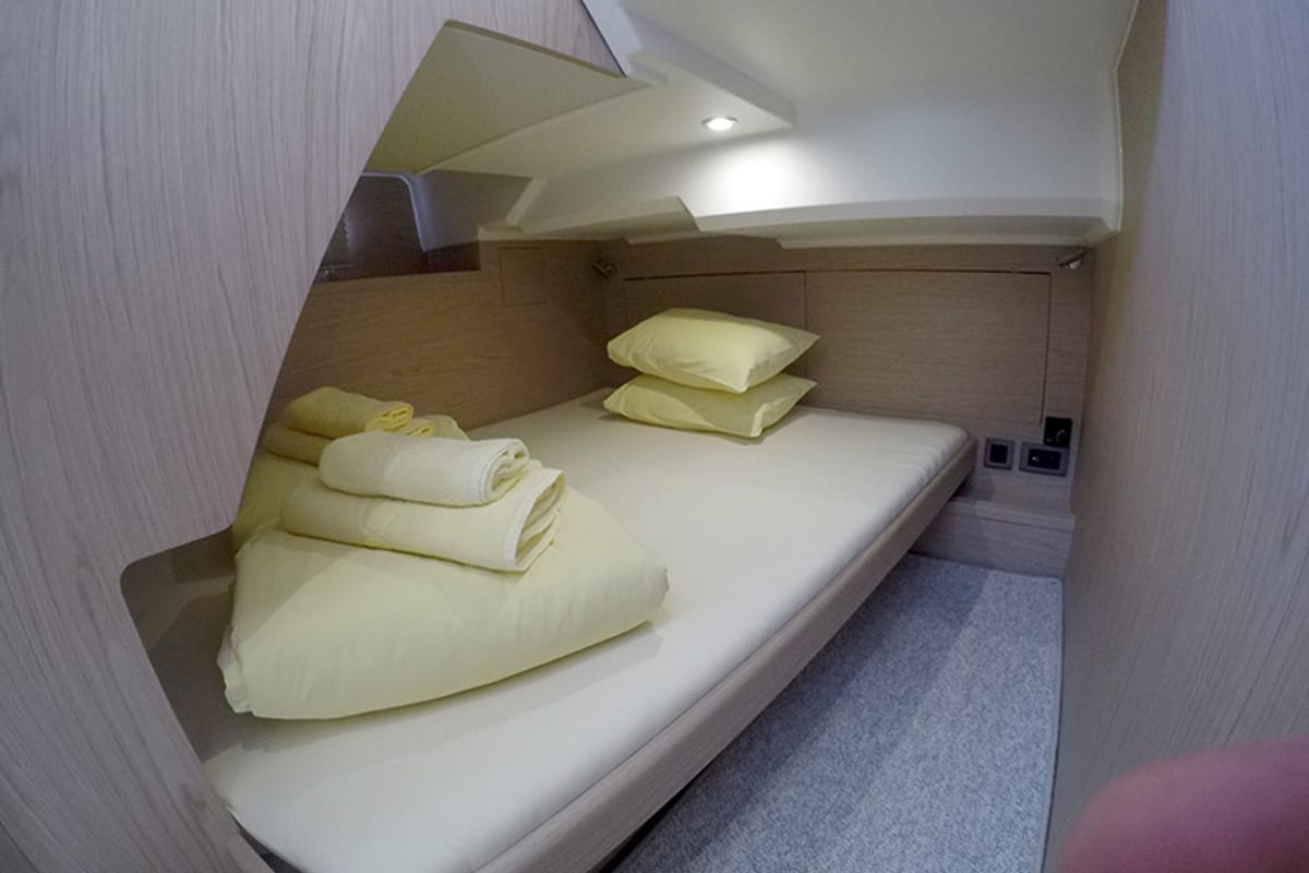 Cabin on Ocean Dreamer, a Beneteau Swift Trawler 47 yacht at Grad Šibenik, Croatia