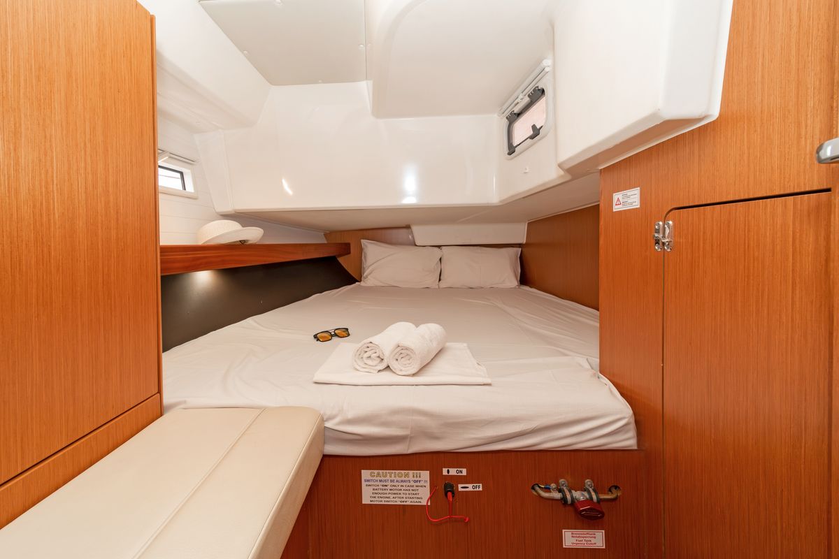 Cabin on Laertis, a Bavaria Cruiser 41 sailboat at Volos Municipality, Greece