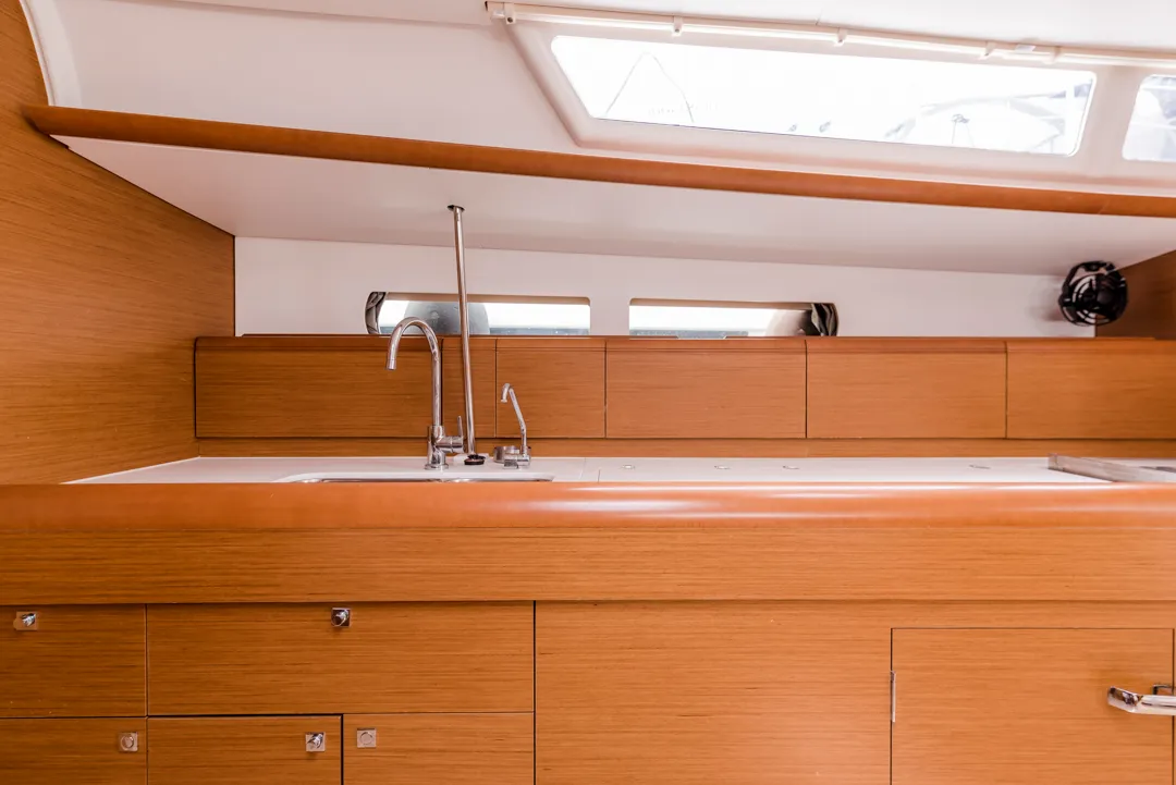 Galley of Odysseus, a Jeanneau Sun Odyssey 479 sailboat at Tourlos, Greece