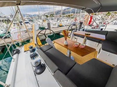 Spark, a Hanse Yachts Hanse 410 sailboat at Grad Šibenik, Croatia