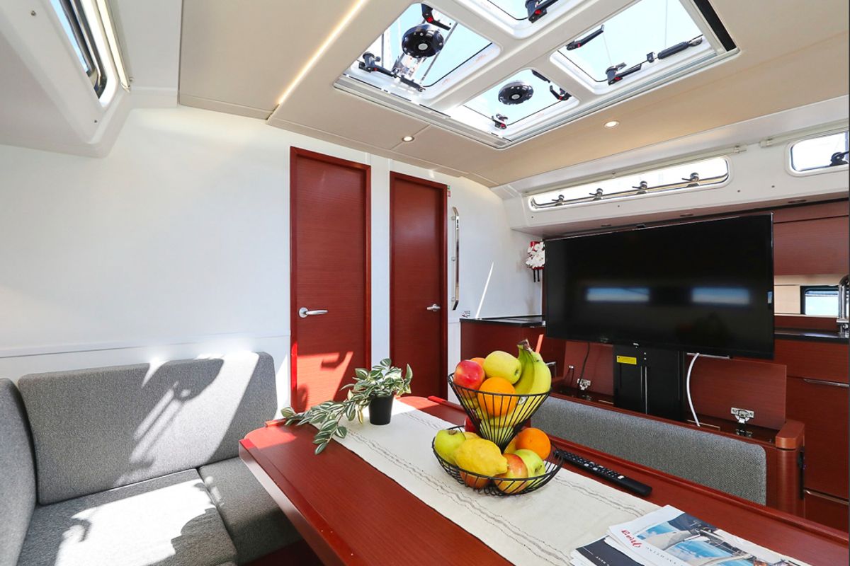 Salon of I'm Alone, a Hanse Yachts Hanse 460 sailboat at Pirovac, Croatia
