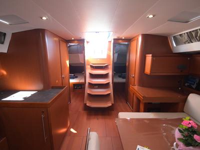 Salon of Allegra, a Beneteau Oceanis 48 sailboat at U Pàize/Carloforte, Italy