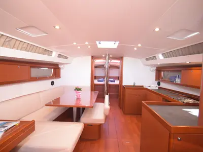 Salon of Allegra, a Beneteau Oceanis 48 sailboat at U Pàize/Carloforte, Italy