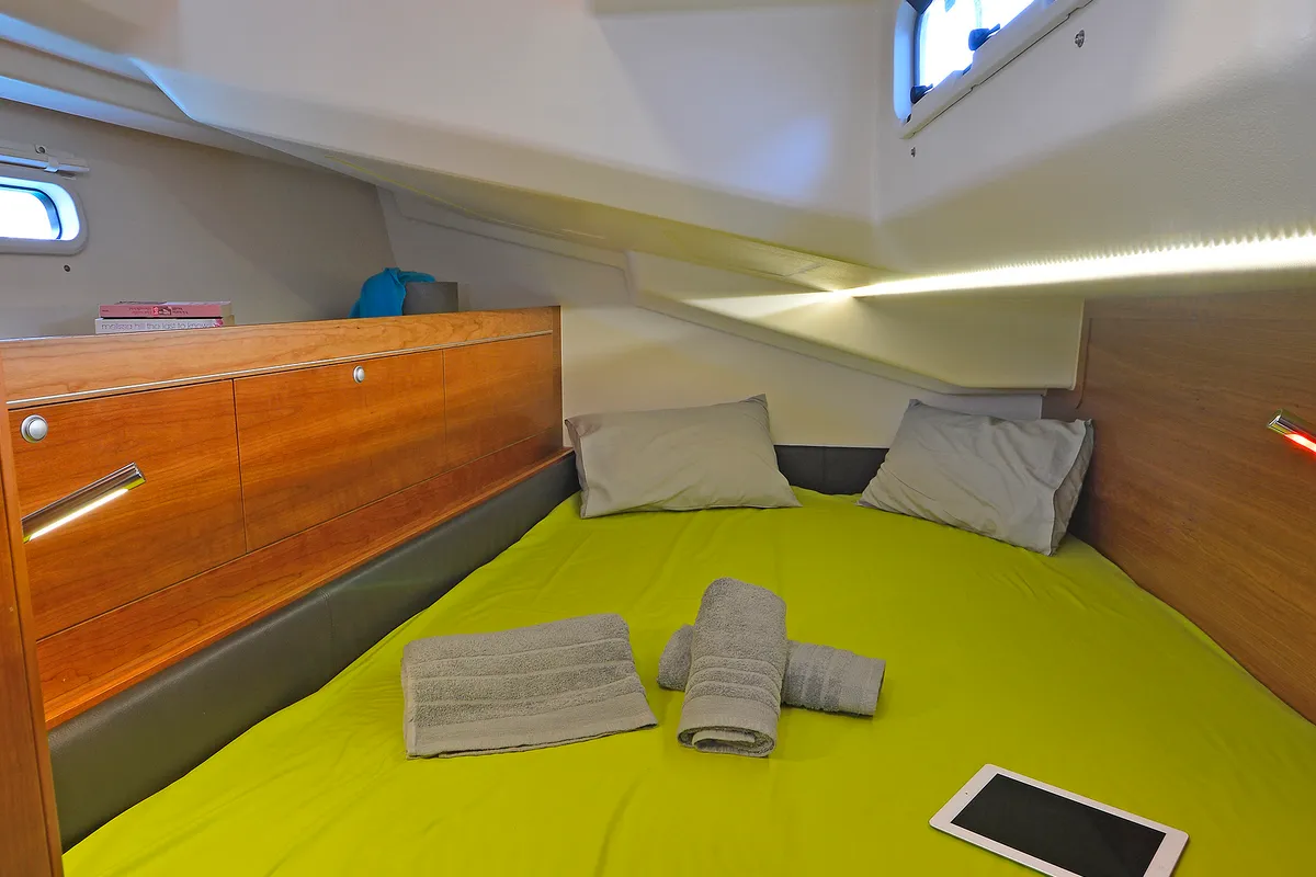 Cabin on Kimi, a Hanse Yachts Hanse 505 sailboat at Kos, Greece