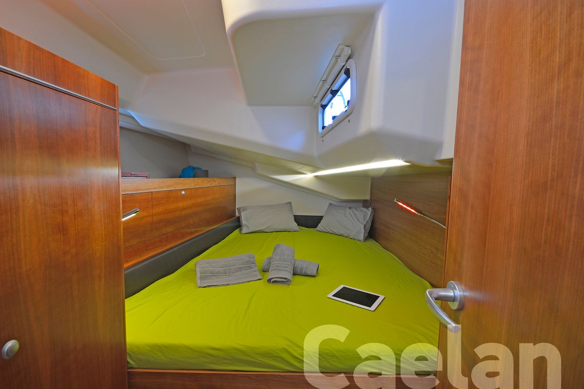 Cabin on Kimi, a Hanse Yachts Hanse 505 sailboat at Kos, Greece