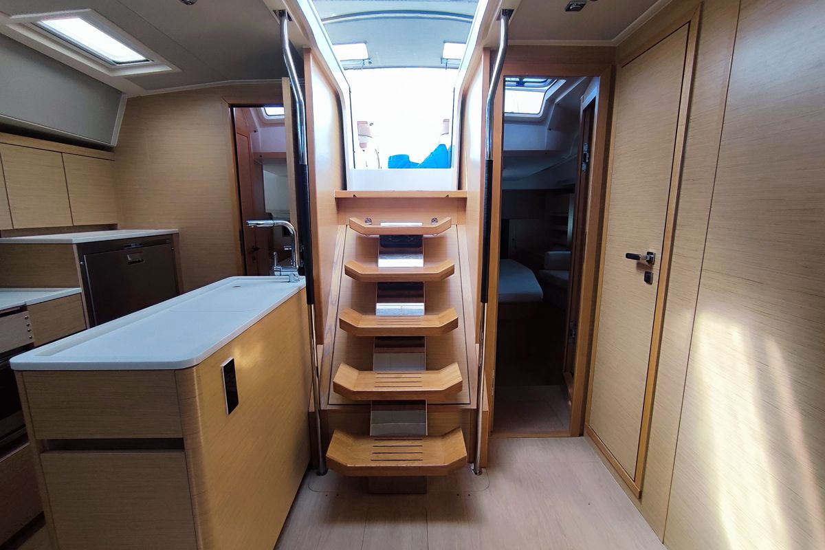 Salon of Ellora, a Hanse Yachts Hanse 548 sailboat at Lavreotiki Municipal Unit, Greece
