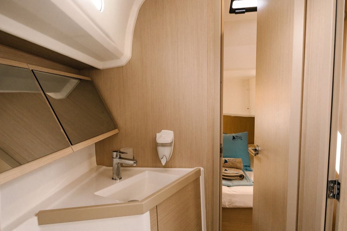 Head on Champagne, a Beneteau Oceanis 40.1 sailboat at Fethiye, Turkey