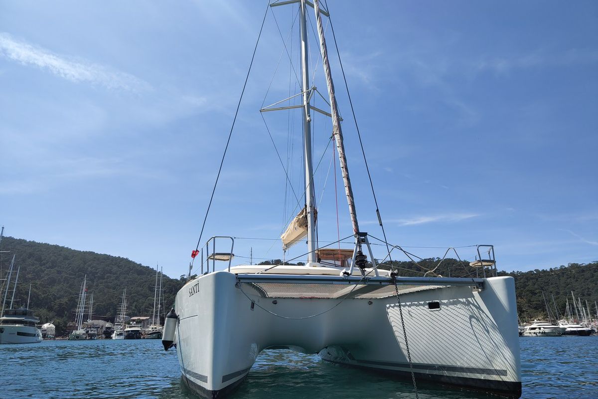Exterior view of Santi, a Lagoon 400 catamaran at Fethiye, Turkey