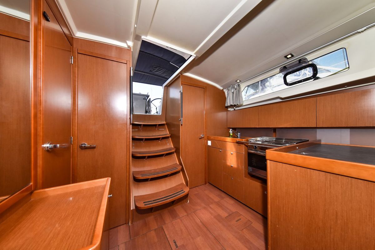 4Play, a Beneteau Oceanis 41.1 sailboat at Općina Sukošan, Croatia