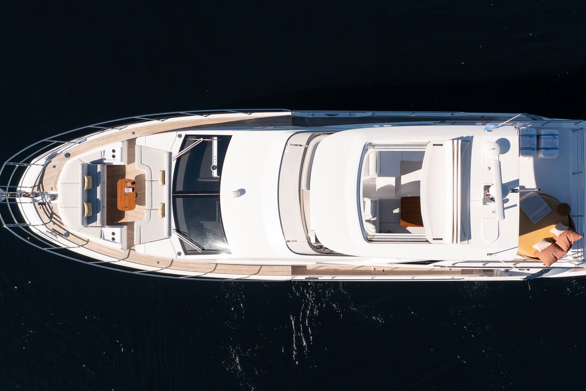 Exterior view of Alibaba, a Azimut 60 motorboat at Grad Šibenik, Croatia
