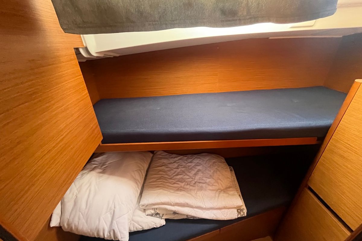 Cabin on ATHINA, a Jeanneau Sun Odyssey 490 sailboat at Općina Sukošan, Croatia