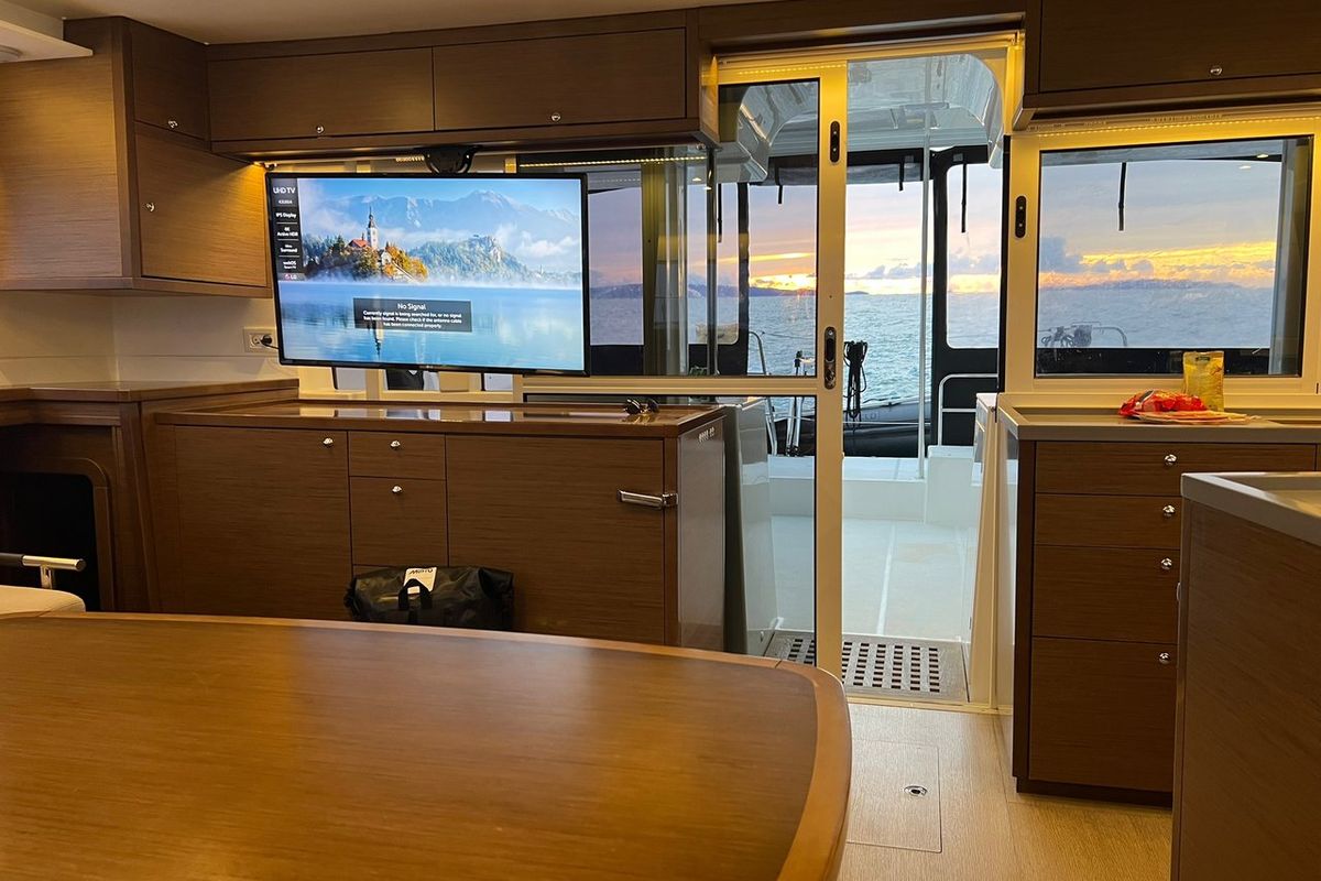 Salon of Zen, a Lagoon 450 F catamaran at Split, Croatia