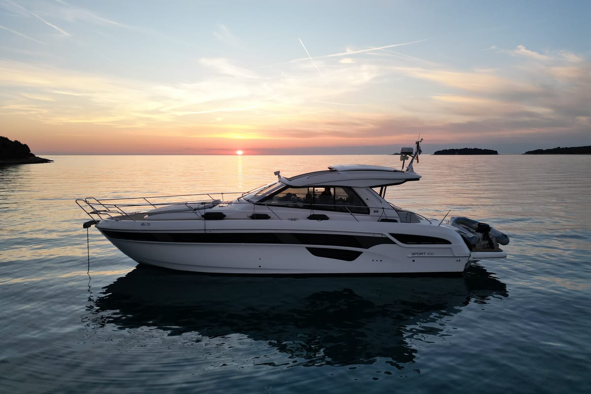 Exterior view of Varola, a Bavaria Sport 450 HT motorboat at Seget Donji, Croatia