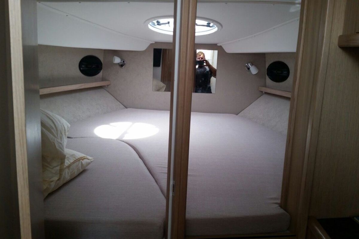 Cabin on Laura III, a Grginić jahte Mirakul 30 Sport Open motorboat at Grad Biograd na Moru, Croatia