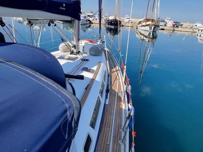 Deck of Sea Nest, a Jeanneau Sun Odyssey 42 i sailboat at Finikas, Greece