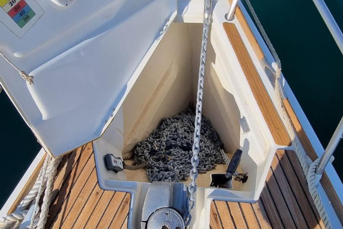 Sea Nest, a Jeanneau Sun Odyssey 42 i sailboat at Finikas, Greece