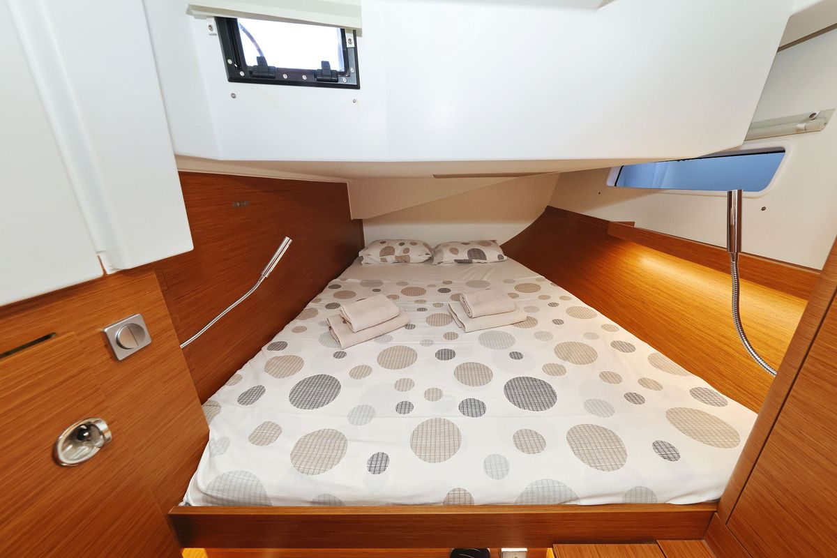 Cabin on Bela, a Hanse Yachts Hanse 410 sailboat at Grad Biograd na Moru, Croatia