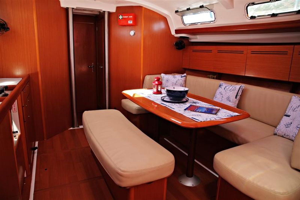 Salon of Kalypso, a Beneteau Cyclades 43.4 sailboat at Bodrum, Turkey