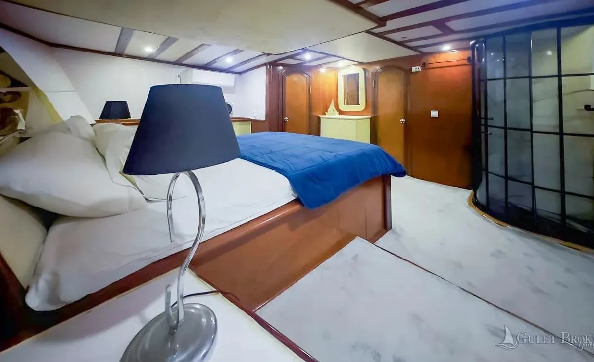 Cabin on Sirena, a Unknown Sirena yacht at Split, Croatia