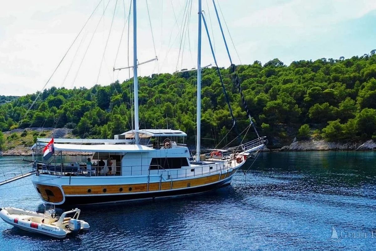 Exterior view of Sirena, a Unknown Sirena yacht at Split, Croatia