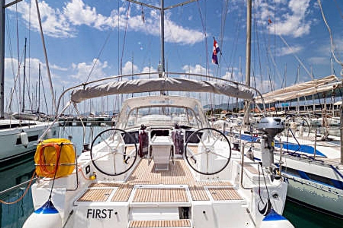 Cockpit of First, a Beneteau Oceanis 41.1 sailboat at Općina Rogoznica, Croatia