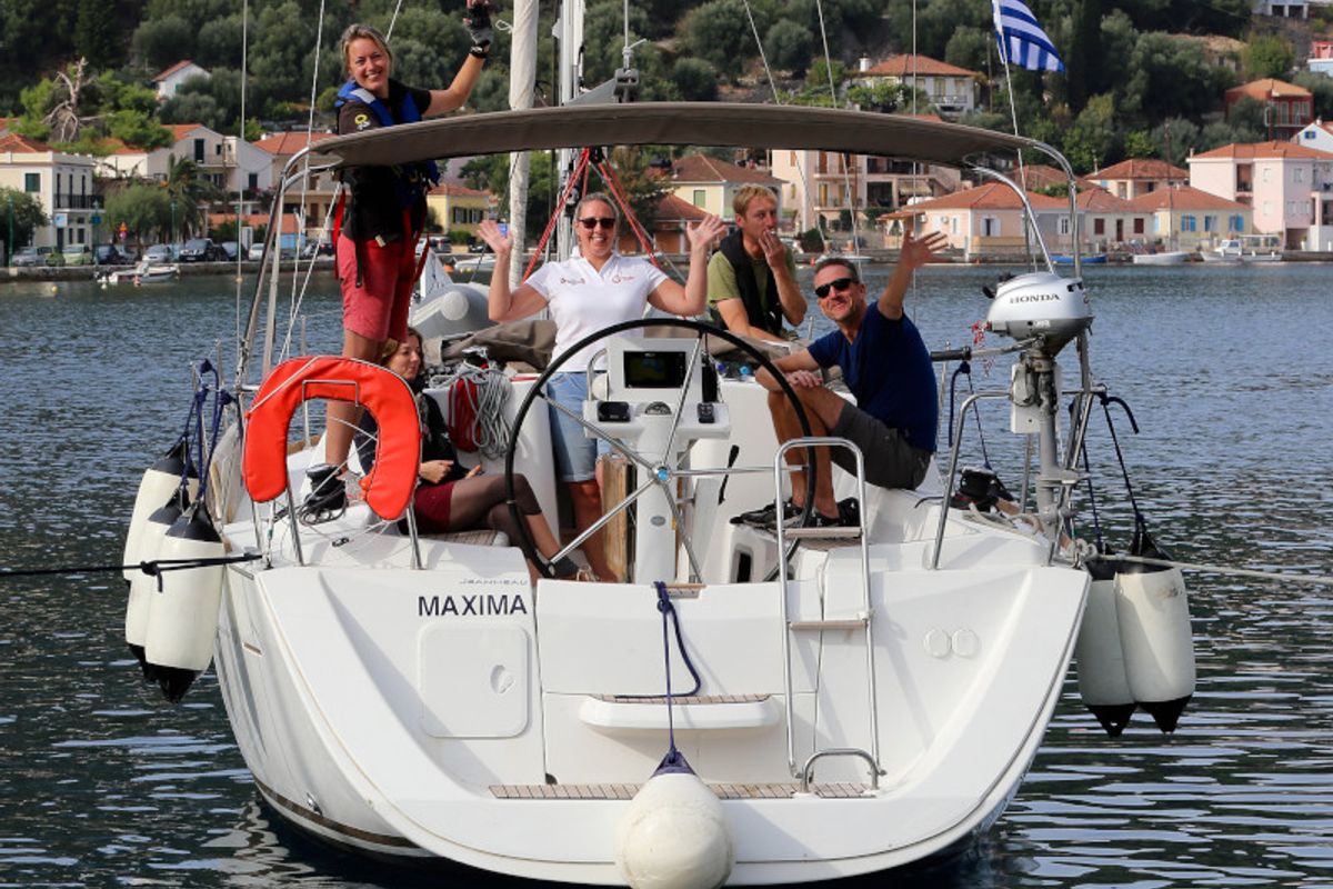 Exterior view of Maxima, a Jeanneau Sun Odyssey 33i sailboat at Gouvia, Greece
