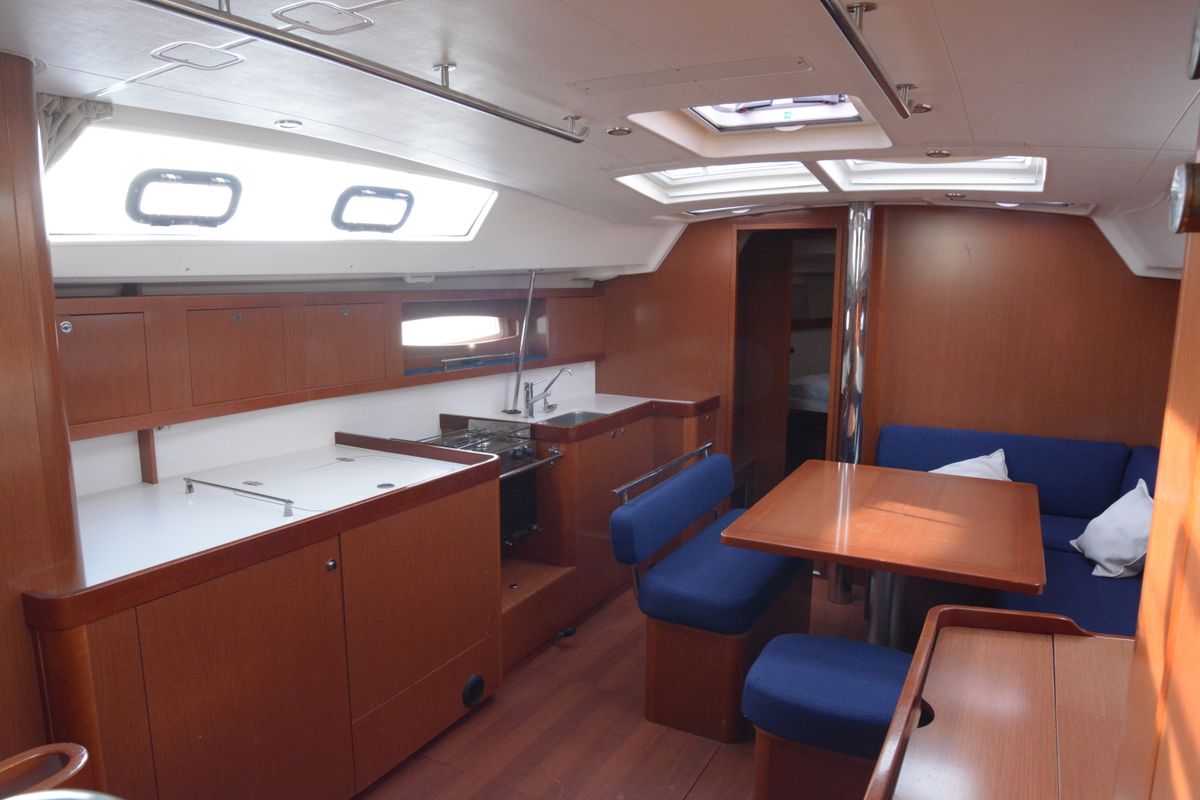 Zoe, a Beneteau Oceanis 46 sailboat at Bari, Italy