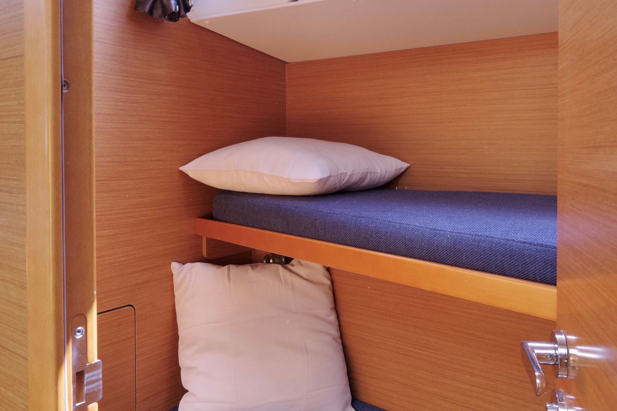 Cabin on Bianca - Water maker, Solar Panel, a Jeanneau Sun Odyssey 519 sailboat at Puntone di Scarlino, Italy