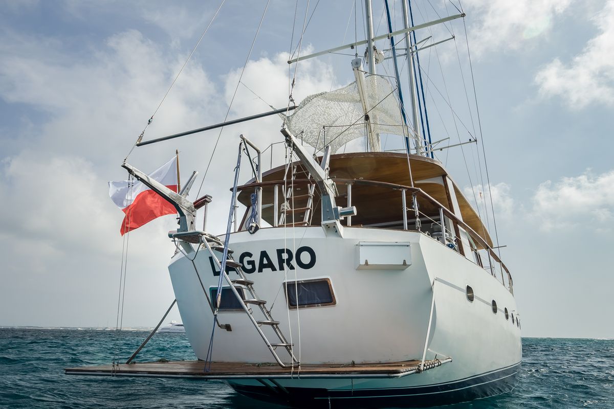 Exterior view of Gulet Yacht Ibiza, a Gulet Gulet gulet at Ibiza, Spain