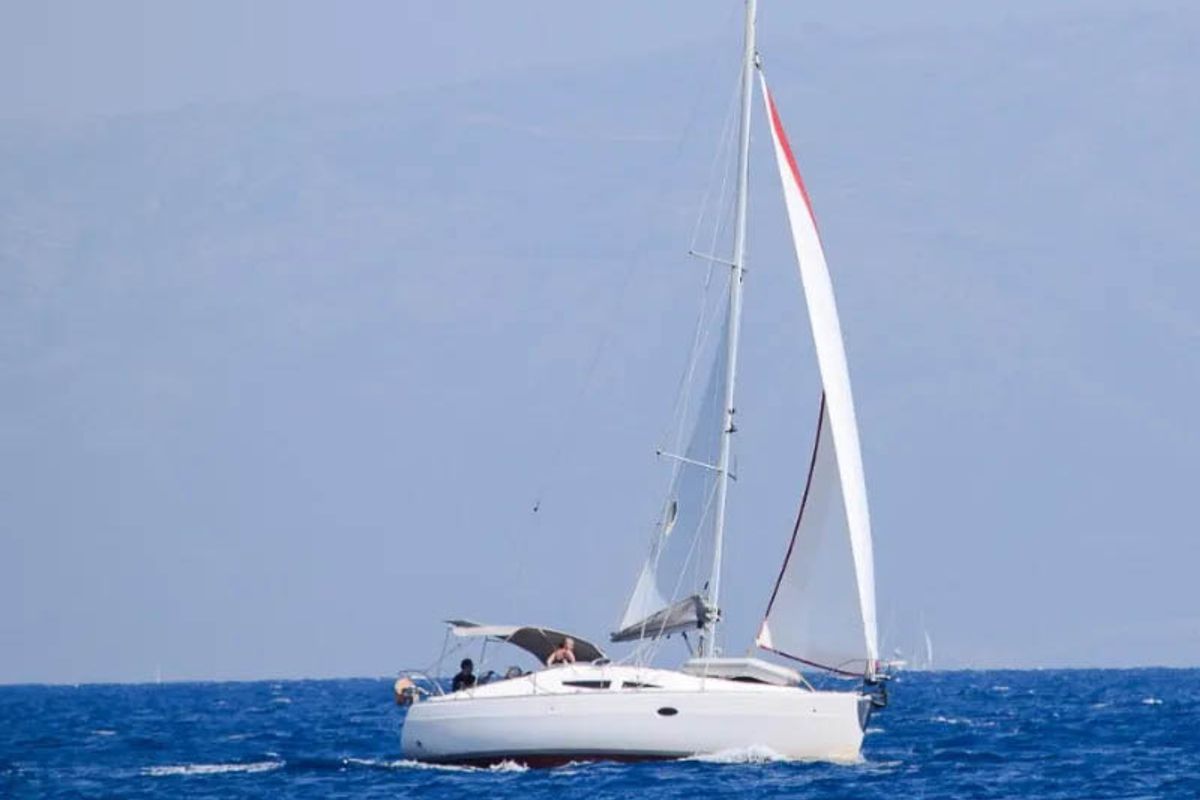 Exterior view of Naftaki, a Elan Impression 344 sailboat at Preveza, Greece