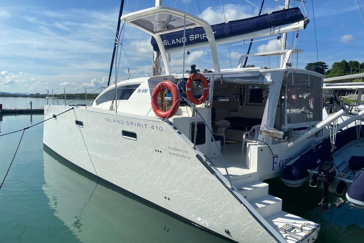 Exterior view of Fortunate Sun, a Island Spirit Yachts Island Spirit 410 catamaran at Mai Khao, Thailand