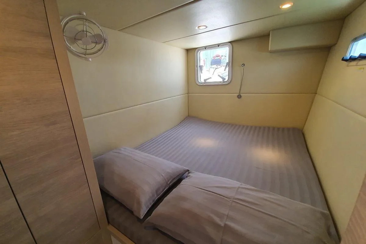 Cabin on Fortunate Sun, a Island Spirit Yachts Island Spirit 410 catamaran at Mai Khao, Thailand