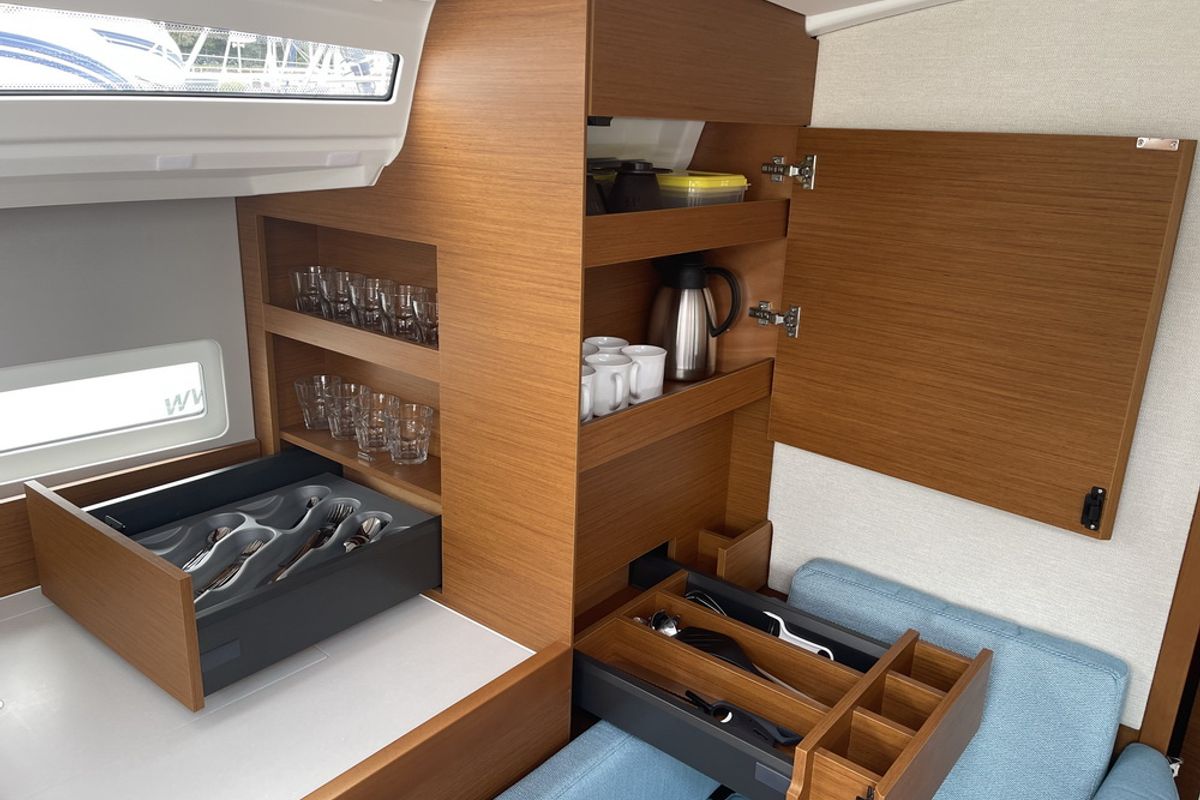 Galley of Rosso Bianco, a Jeanneau Sun Odyssey 410 sailboat at Grad Pula, Croatia