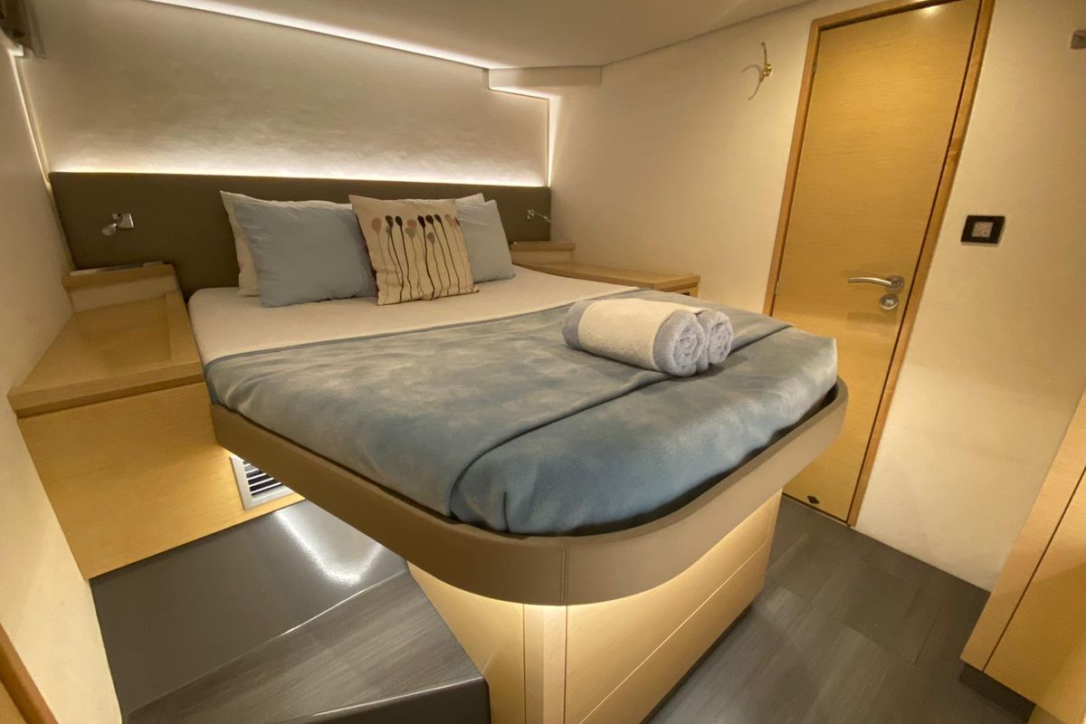 Cabin on Nowhere, a Fountaine Pajot Saba 50 Quintet catamaran at Belize City, Belize