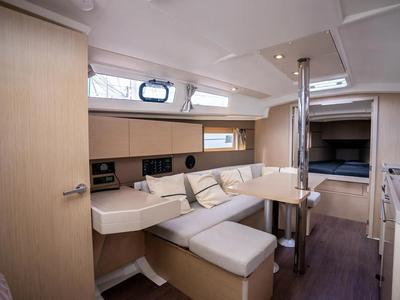 Salon of Malilu, a Beneteau Oceanis 35.1 sailboat at Toulon, France