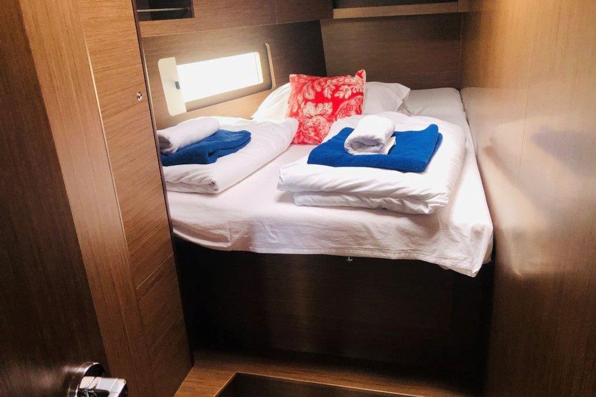 Cabin on Princess Mia, a Beneteau Oceanis 46.1 sailboat at Split, Croatia