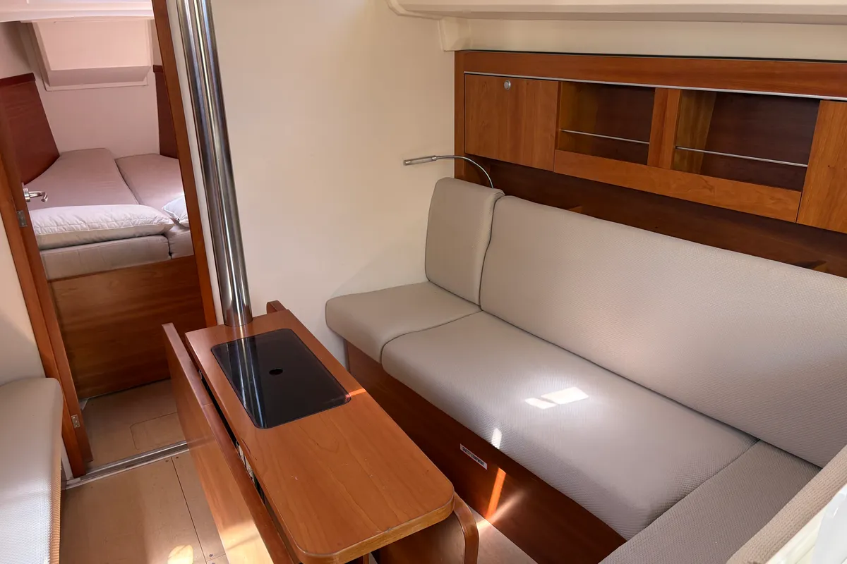 Kami, a Hanse Yachts Hanse 345 sailboat at Marina d'Empuriabrava