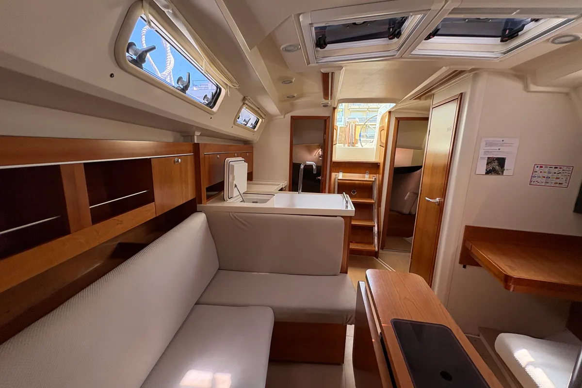 Kami, a Hanse Yachts Hanse 345 sailboat at Marina d'Empuriabrava